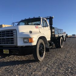 Ford F800 5.9 12v Cummins