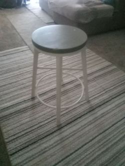 Counter stool