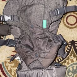 Infantino Baby Carrier 