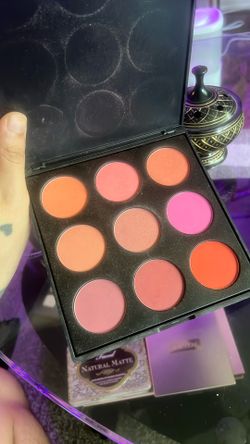 Morphe blush palette