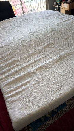 Queen size Mattress Topper