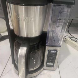 Ninja CE251 - Coffee 12-Cup Coffee Brewer - Silver -