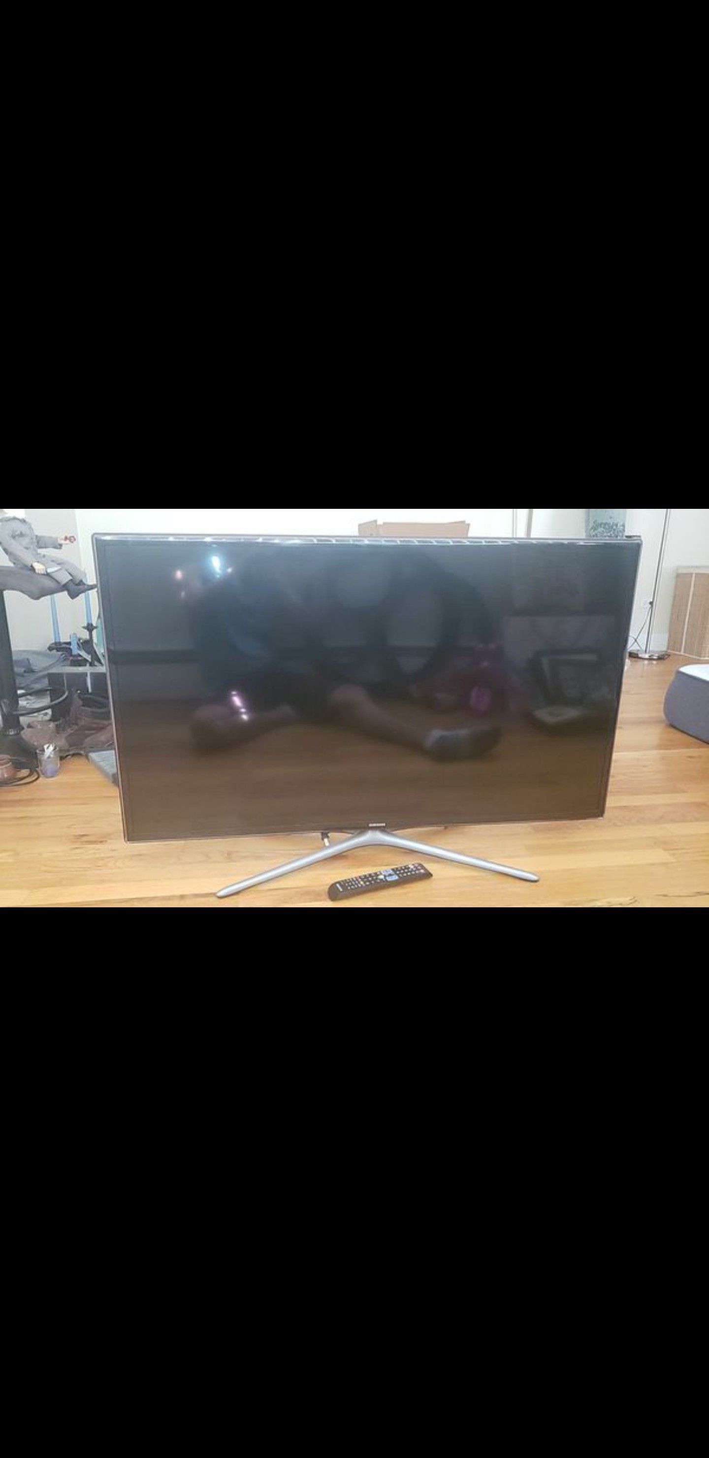 Samsung 48" Smart TV