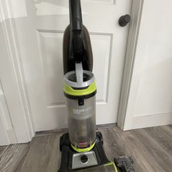 Bissell CleanView Pet Vacuum Cleaner