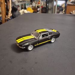 1967 Shelby Model GT500 Kinsmart Diecast Toy Car 1:38 Scale W/Pull Back Motor & Doors That Open