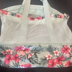   BEach Bag With Attached Cooler