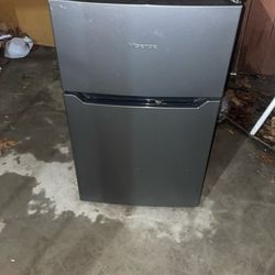 Mini Fridge With Freezer