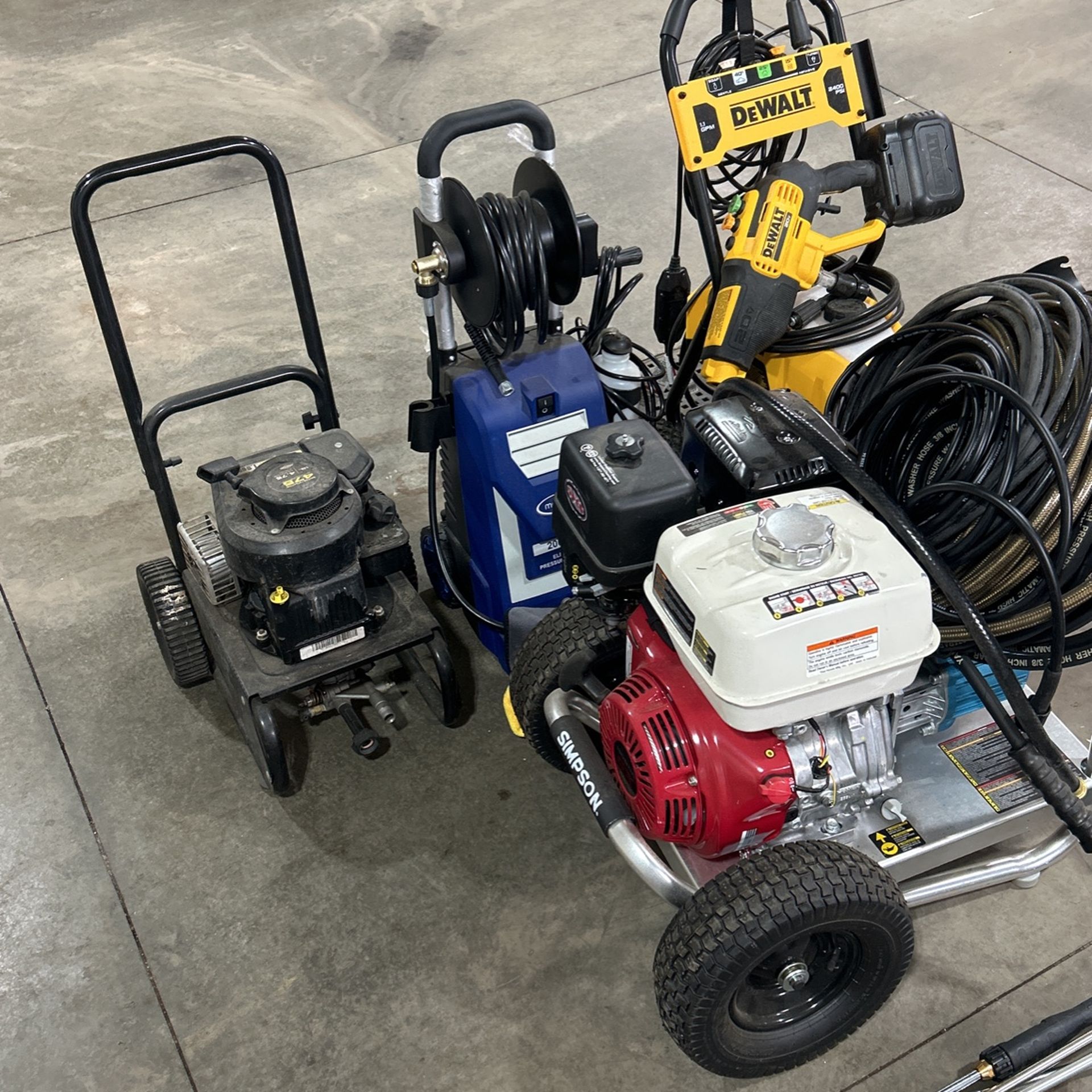 Cold Water Gas Power Pressure Washers 