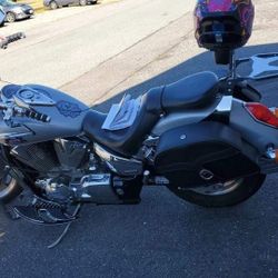 2005 Honda VTX1300R