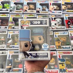Funko Pop! The Penguin with Umbrella 