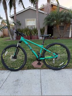 GT Laguna Pro MTB “27,5 wheels