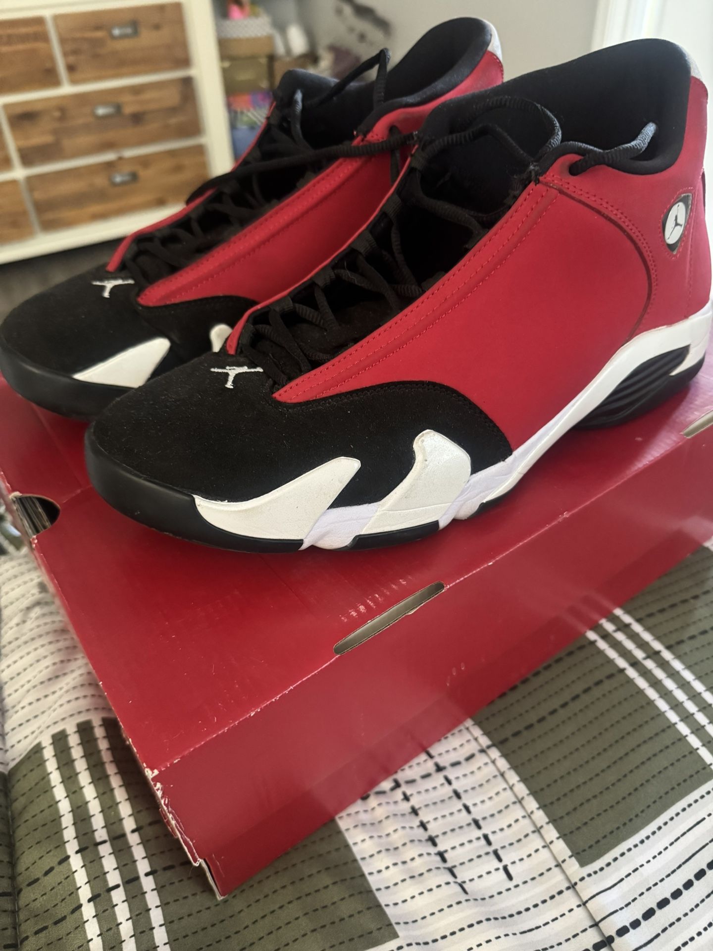 Jordan 14s