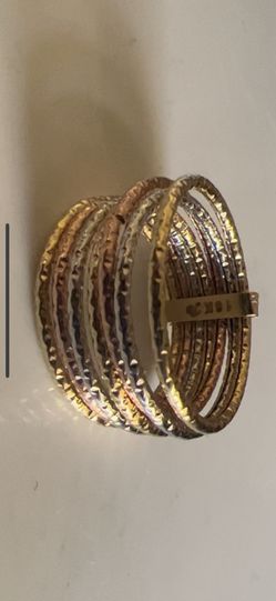 7 Days Ring 18k size 5.5. Brand new. $200