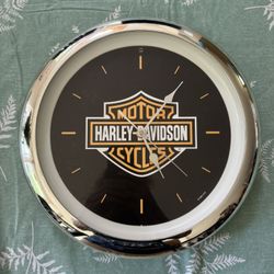 Harley Davidson  Clock TESTED