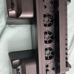 PS4 Cooling  &  Charging Station  (cable Included) 