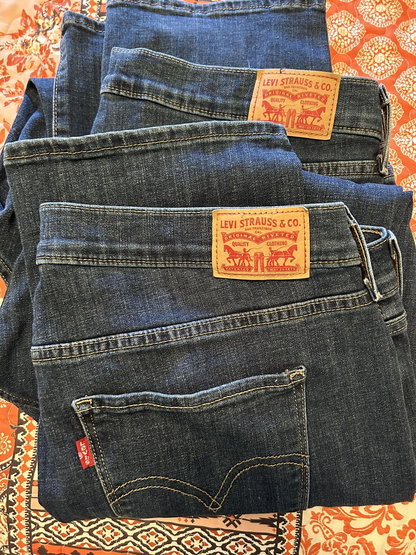 Women’s Size 16W Levi Strauss Jeans