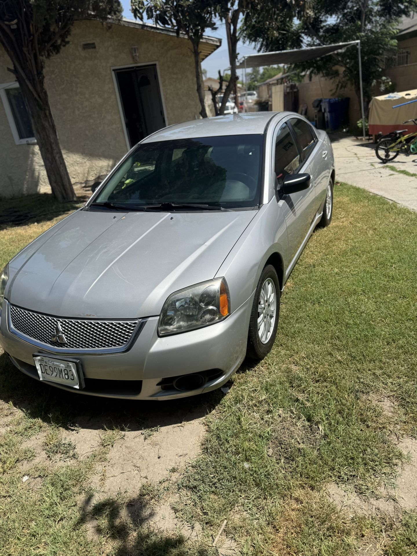 2012 Mitsubishi Galant