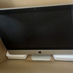 💻 Apple iMac Desktop Computer (Unknown Year, For Parts or Repair) . . . . . . . . . . . . . . . . . . . . . . .. . . . . . .