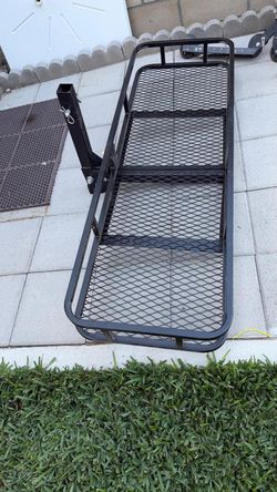 Hitch mount cargo basket