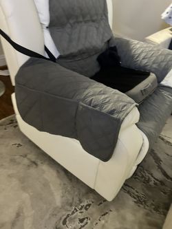 Leather Chair/recliner