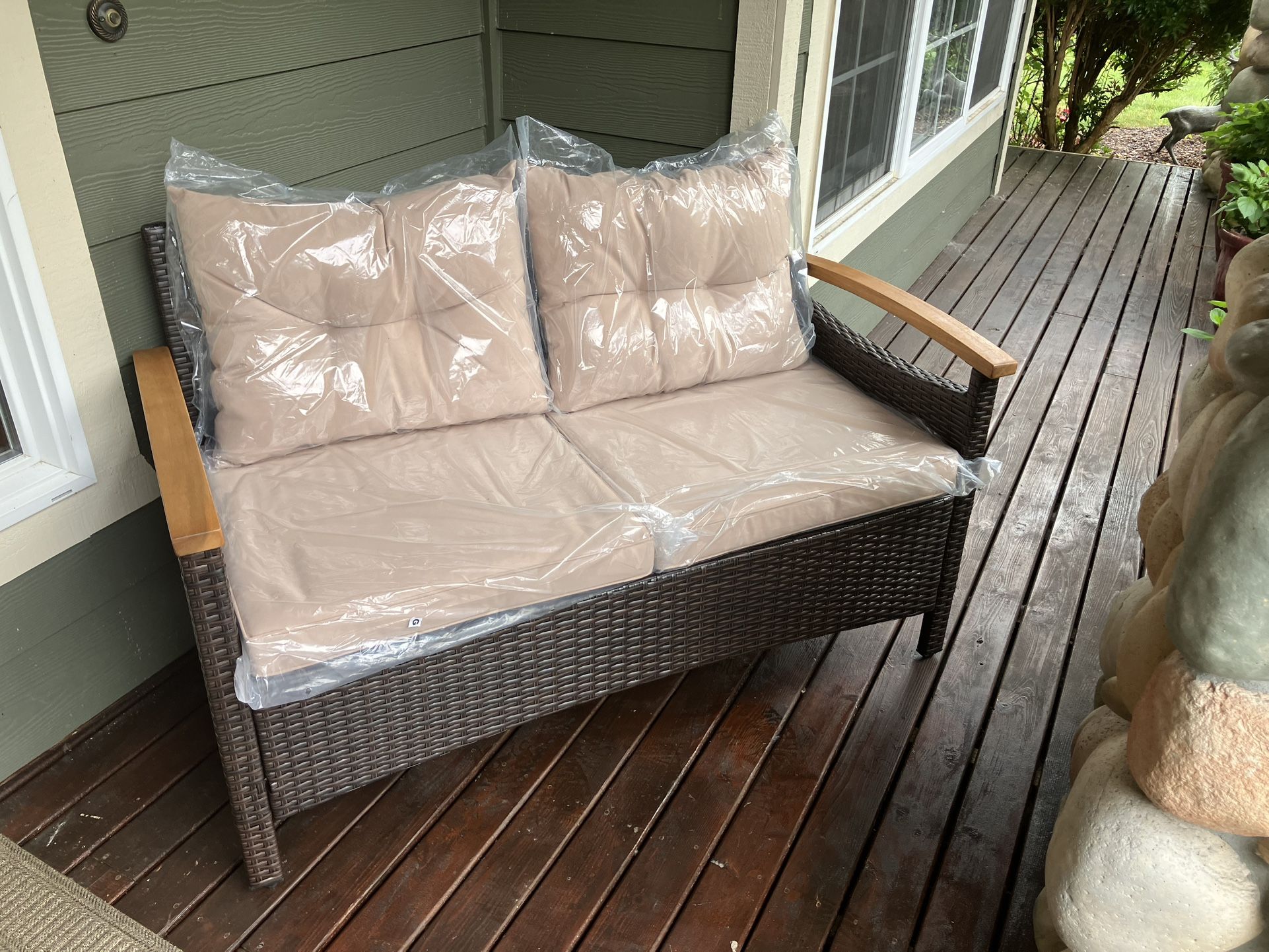 Rattan Patio Sofa with Acacia Wood