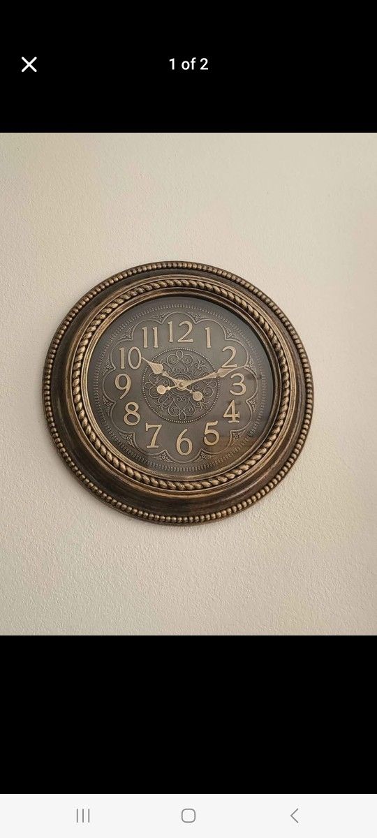 Antique Style Wall Clock