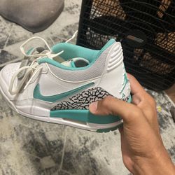 Air Force 1 10.5 Jordan 312 Legacy Low 10.5 