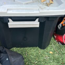 Kobalt Tote 20 Gallon 