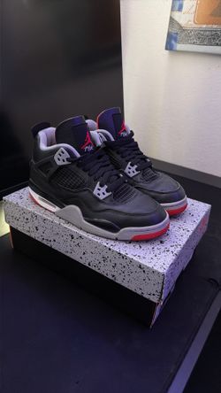 Jordan 4 retro bred SIZE 5 great condition