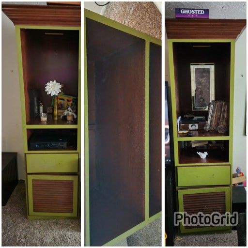 Solid Wood ENTERTAINMENT CENTER