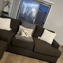   All 3 Couches   1300 With Pillow