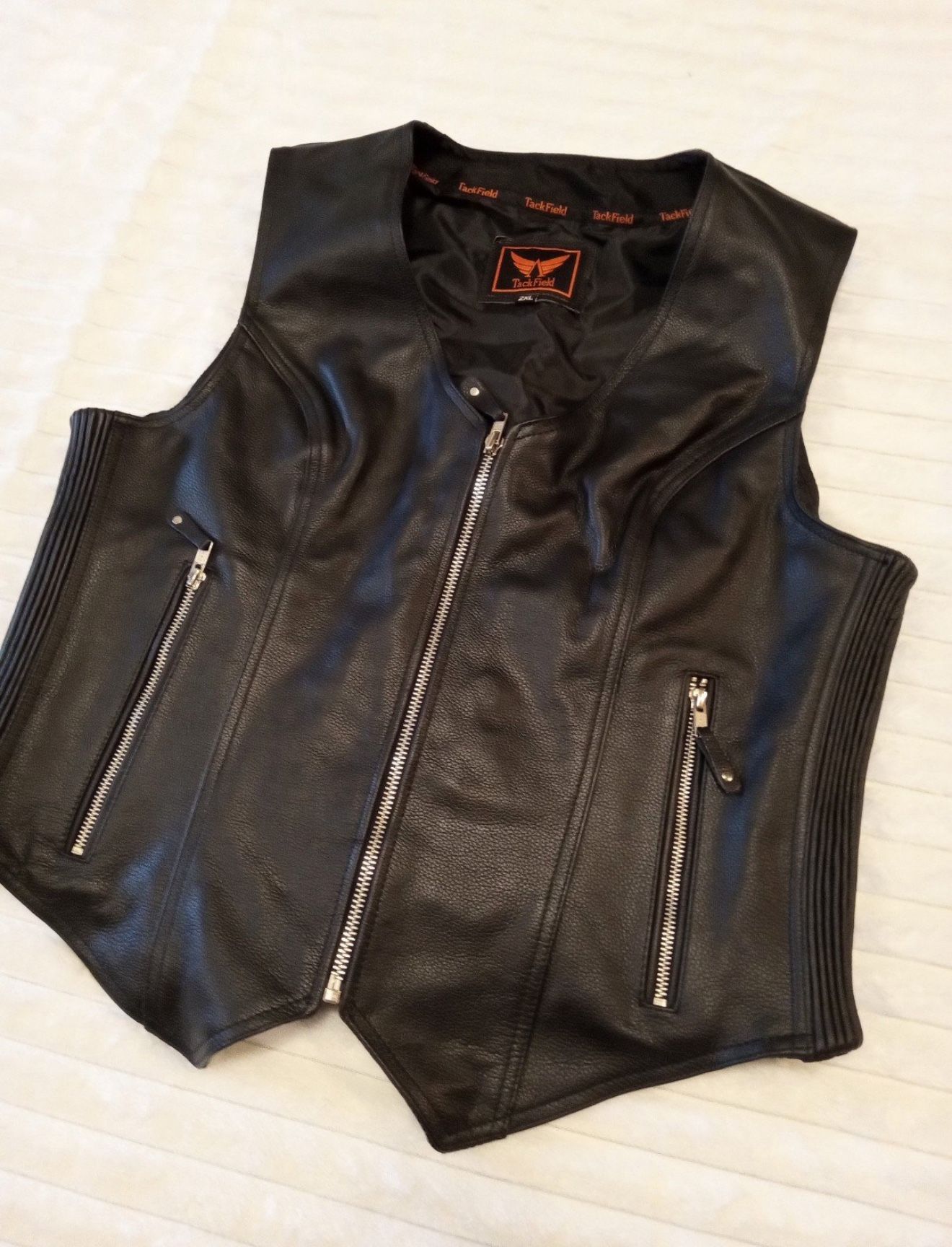 NWOT A&H APPAREL WOMENS BLACK COWHIDE MOTO VEST