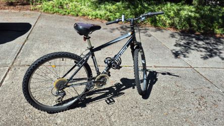 Nishiki 18 speed bike