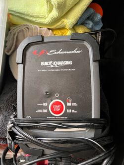 Schumacher SC1279 8 Amp Automatic Battery Charger & Maintainer