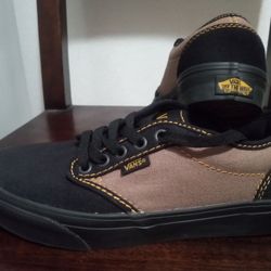 Vans Size 6.5 Men's.  8 Women $35