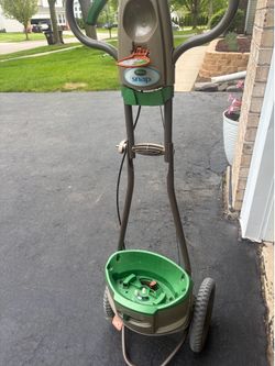 Grass fertilizer