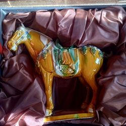 Figurine Animal Statue Ornaments Chinese Classical Ceramic Horse Statue