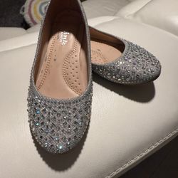 girl's crystal shoes size 2