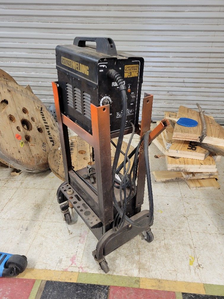 Welder Chicago electric Welding Flux 125