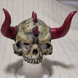 Skull Head Mask w/Horns