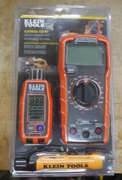 Klein tools mm320 digital multi meter kit , Rt250 GFCi outlet tester , ncvt-3p voltage flash light tester kit 69355 new sealed f(contact info removed)