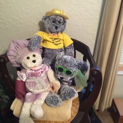 Chantilly Lane Bears