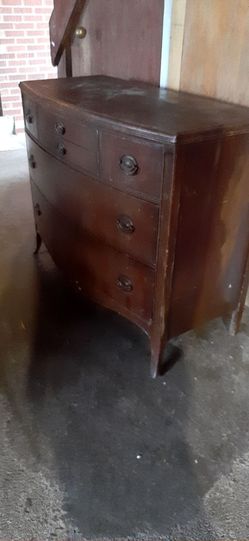 Antique Duncan Phyfe Dresser