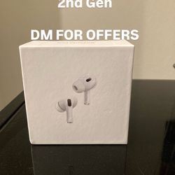 AirPods Pro Gen 2 - white