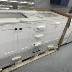 Bathroom vanity cabinet 60” solid mango Quartz top with sinks and backsplash 