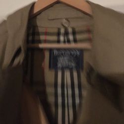 Men’s Burberry Trench Coat With Wool Button In Lining