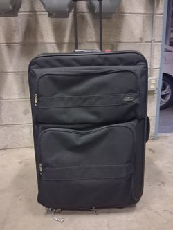 Samsonite Large Rolling Luggage Suitcase