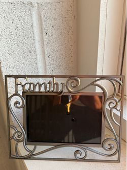 Family silver picture frame 4 by 6