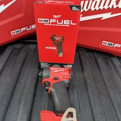 Milwaukee M18 FUEL SURGE 1/4” Impact (Tool Only) – Nuevo