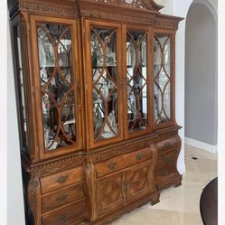 Dinning Table 